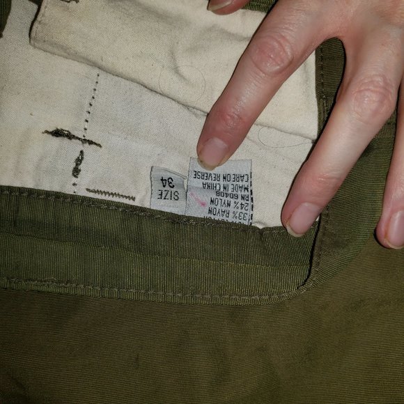 Men's Cargo Shorts - Picture 3 of 5